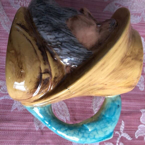 vintage ceramic mug man face head hat fish handle signed 4.5" tall - Picture 5 of 6